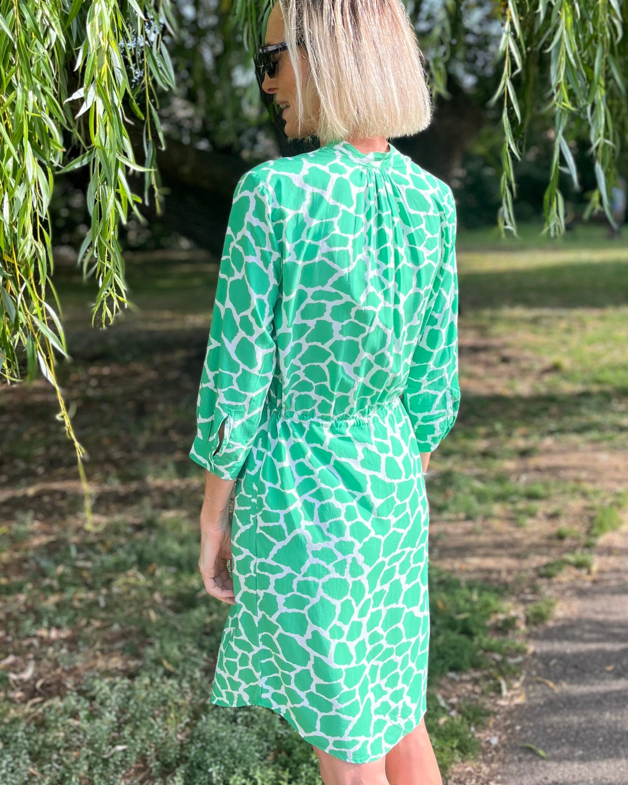 Eva Short Dress - Green Giraffe