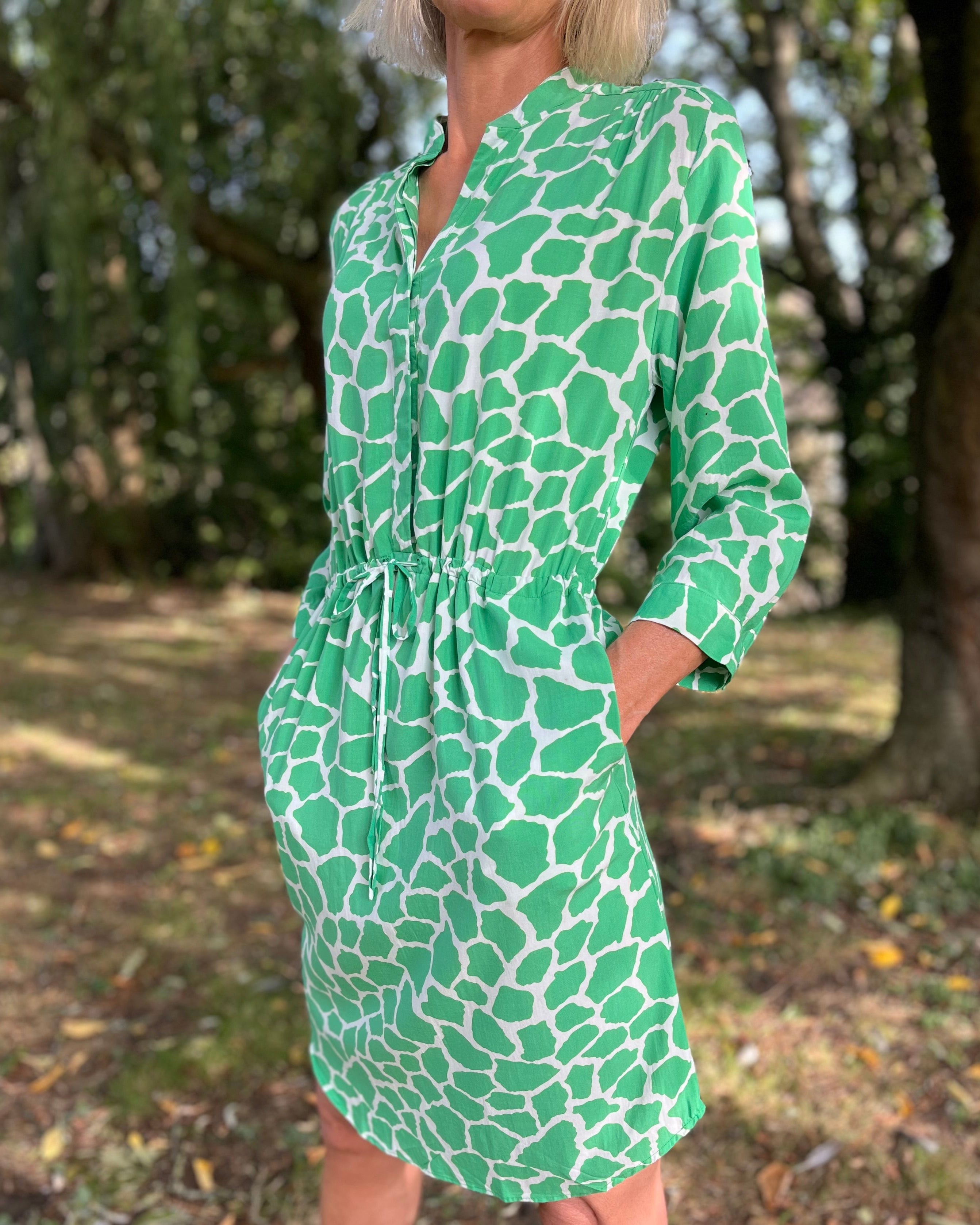 Eva Short Dress - Green Giraffe