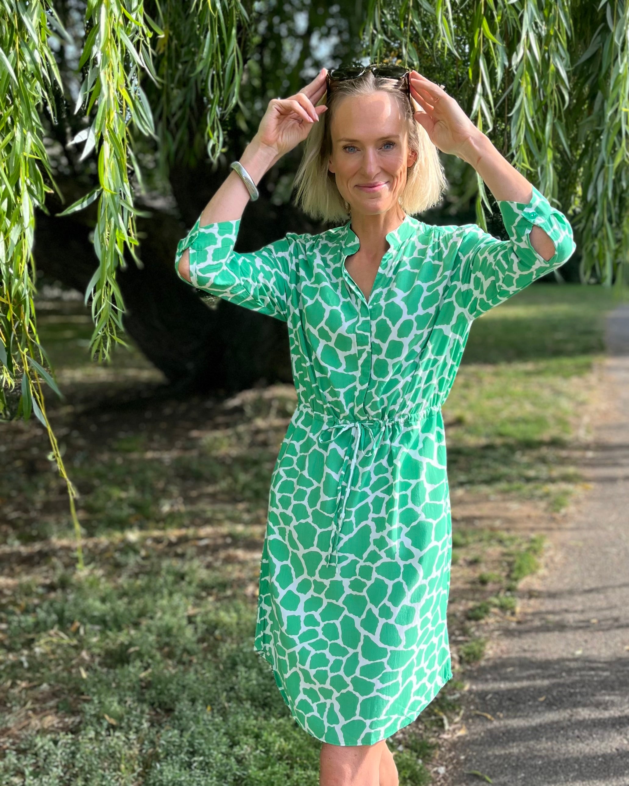 Eva Short Dress - Green Giraffe