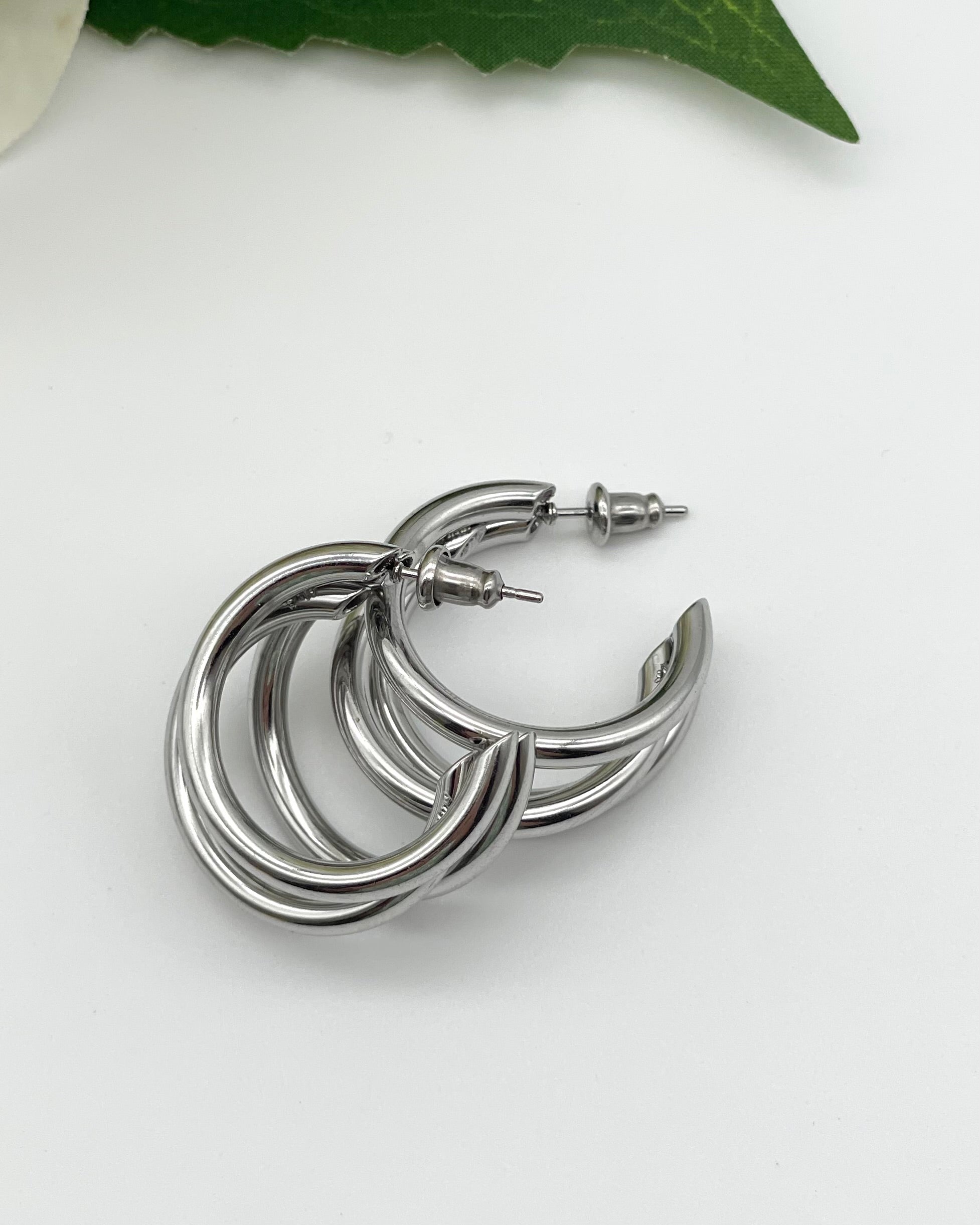 Alba - Hoop Earrings